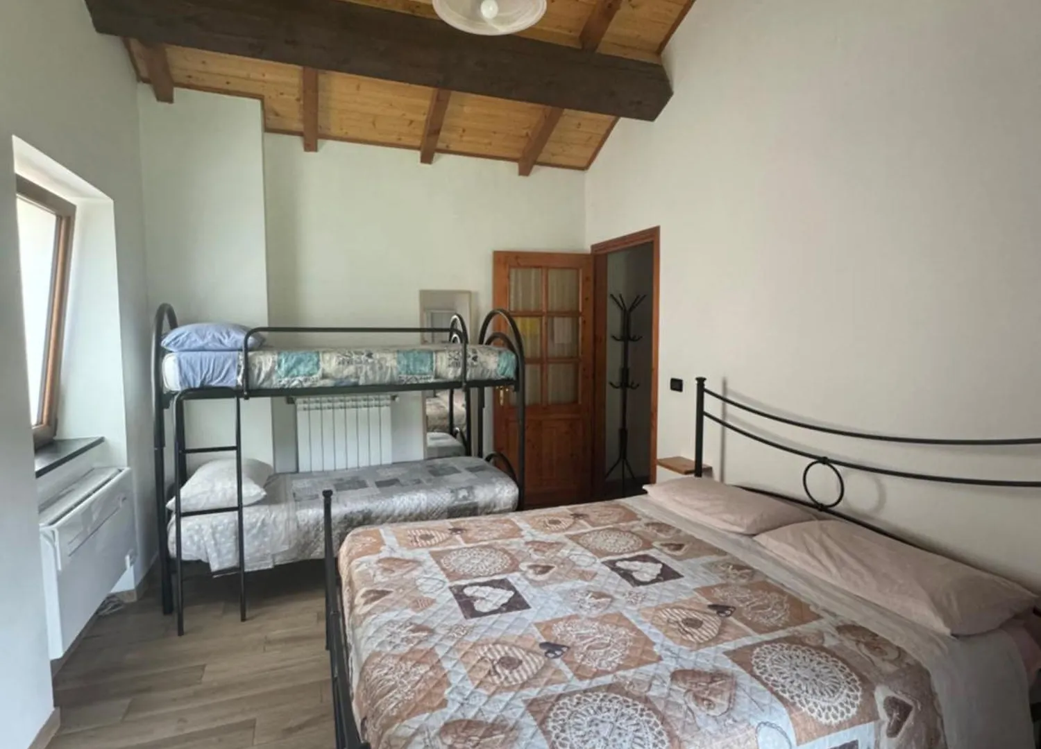 B&B Al Ciliegio Del Turchino Mele 0*,  Italy